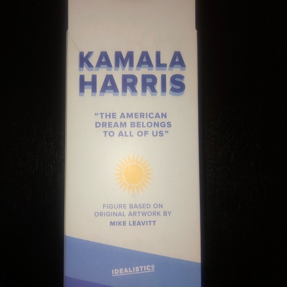 Kamala Harris Action Figure - Picture 4 of 5
